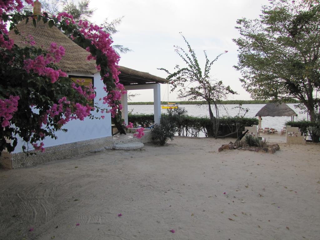 Bazouk Du Saloum Ecolodge Mar Lodj Habitación foto