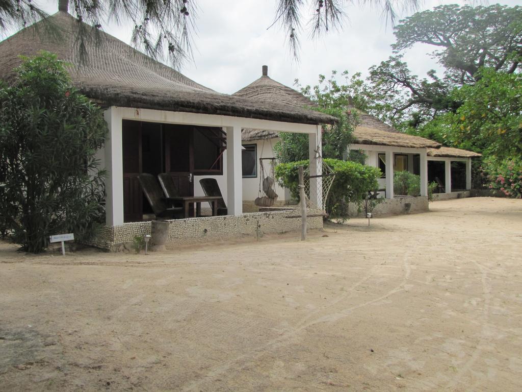 Bazouk Du Saloum Ecolodge Mar Lodj Habitación foto